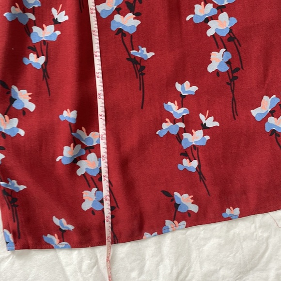 Dress with long sleeves Color- Red/Blue/Black Size-Medium NWOT - Picture 10 of 15